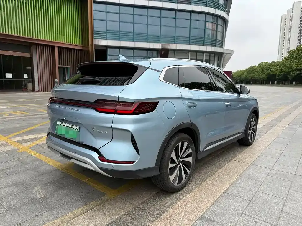 BYD PLUS New Energy — фото 7