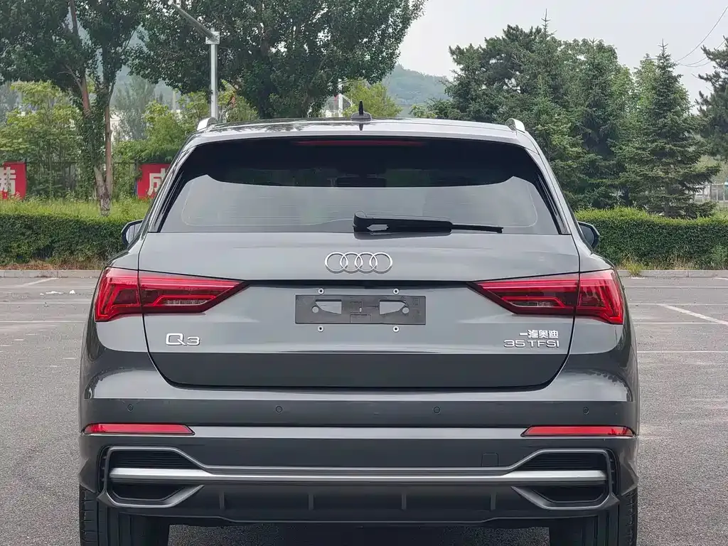 Audi Q3 — фото 5