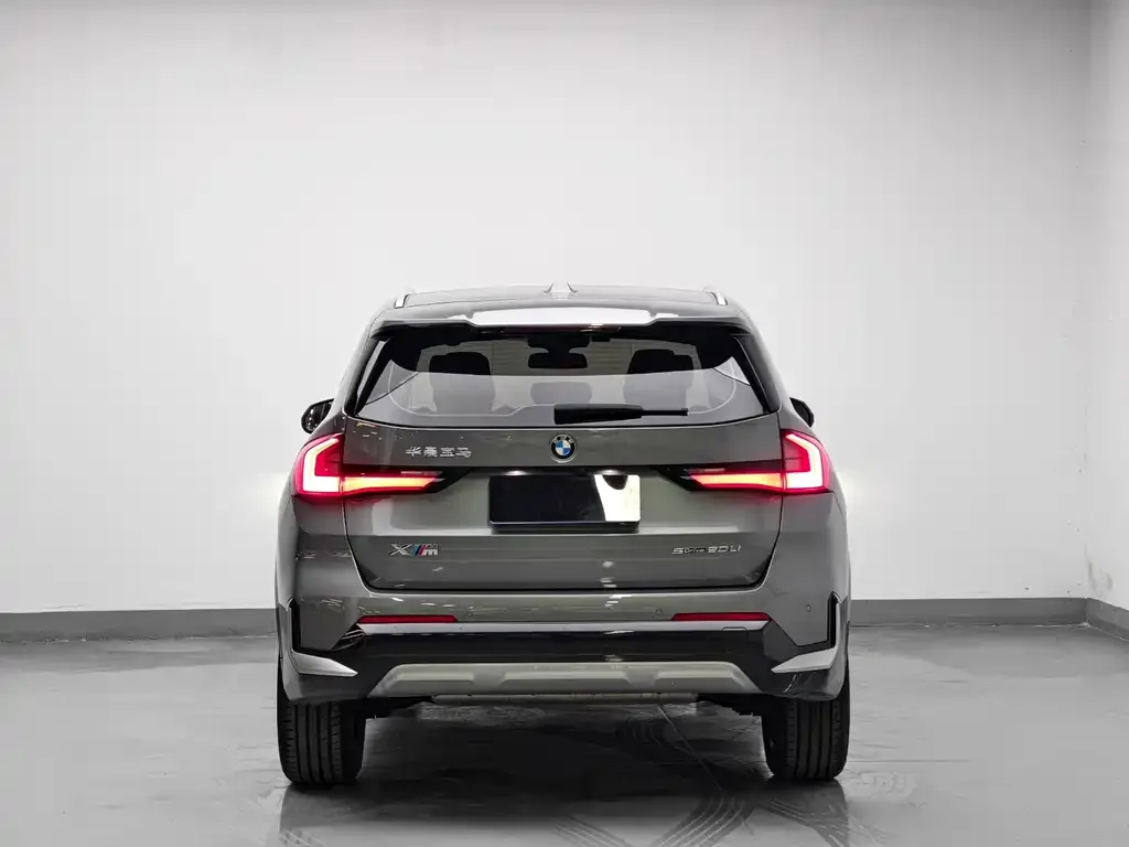 BMW X1 — фото 3