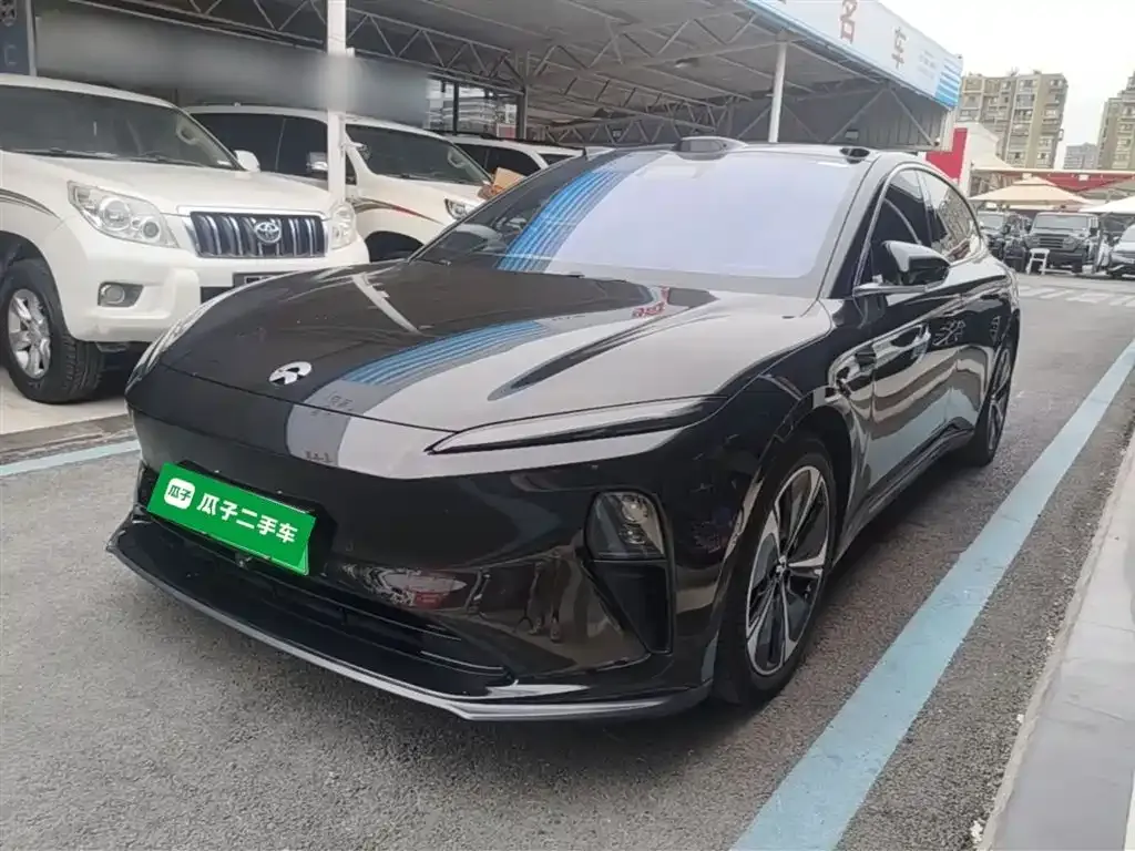 NIO ET5T
