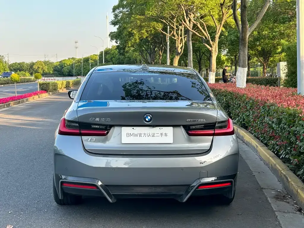 BMW i3 — фото 7