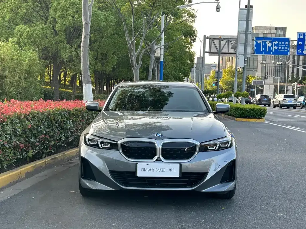 BMW i3 — фото 9