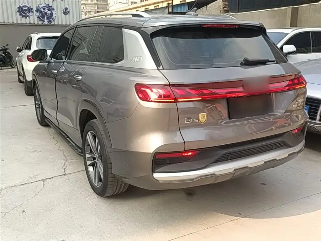 Audi Q6 2024 из CN, фото 8
