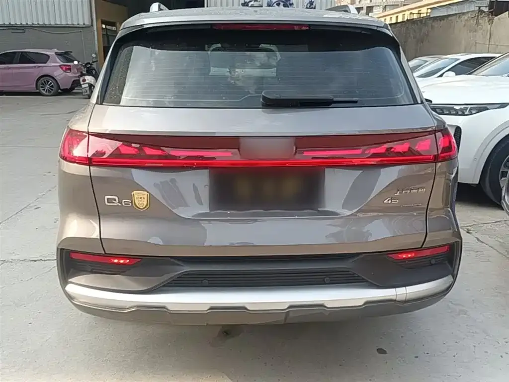 Audi Q6 2024 из CN, фото 6