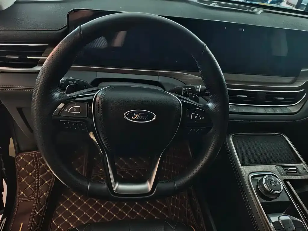 Ford Territory — фото 8