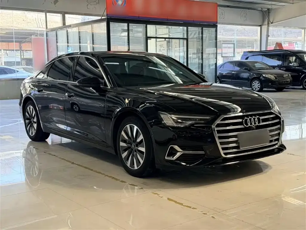 Audi A6L — фото 5