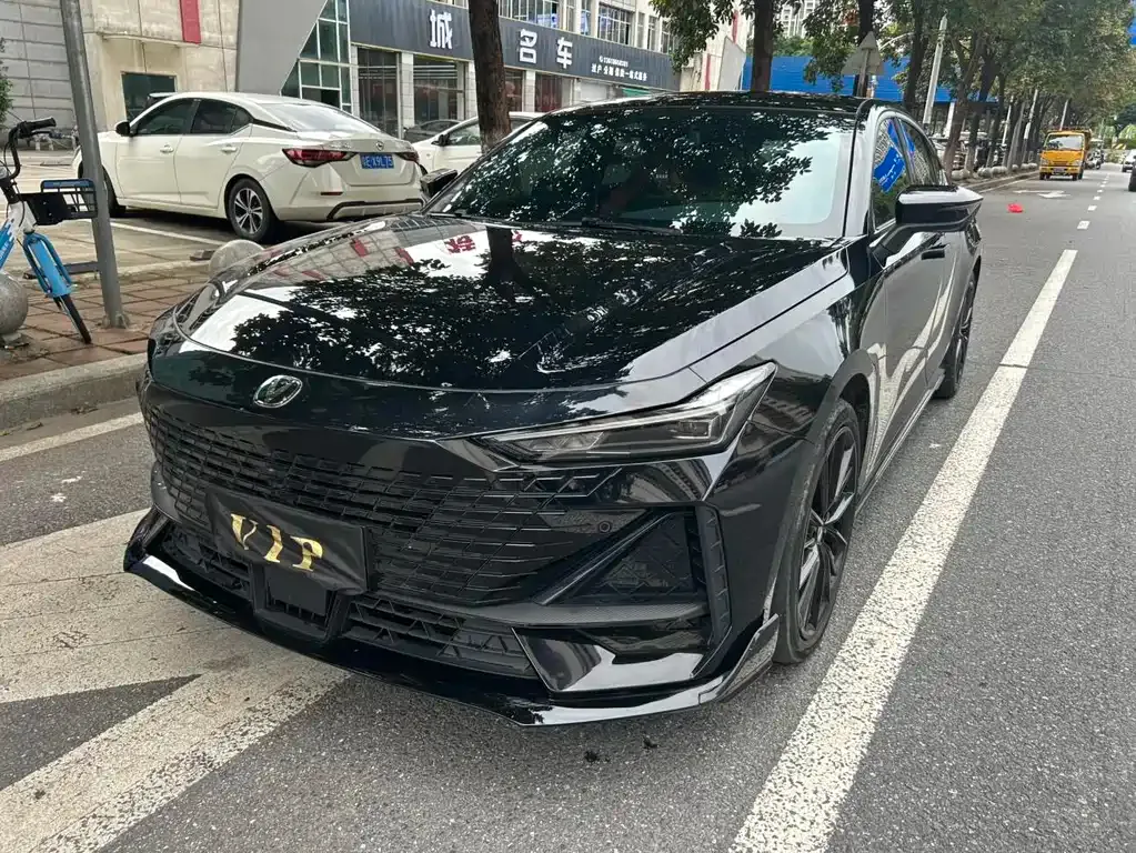 Changan UNI-V