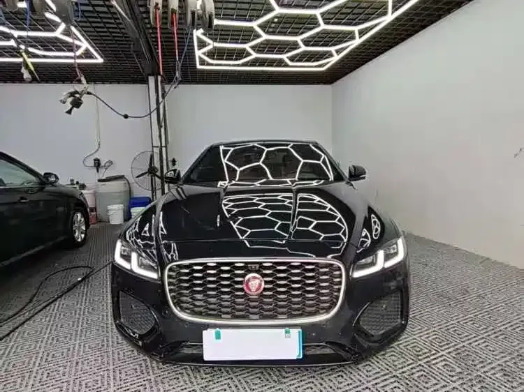 Jaguar XFL