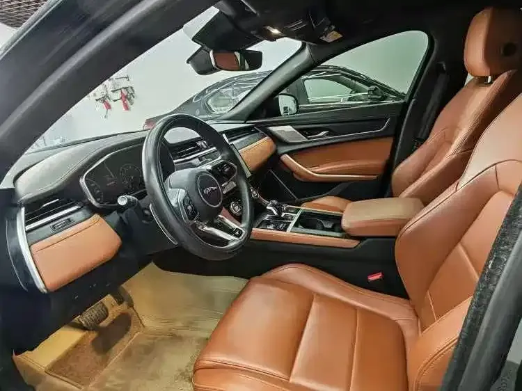 Jaguar XFL 2023 из CN, фото 3