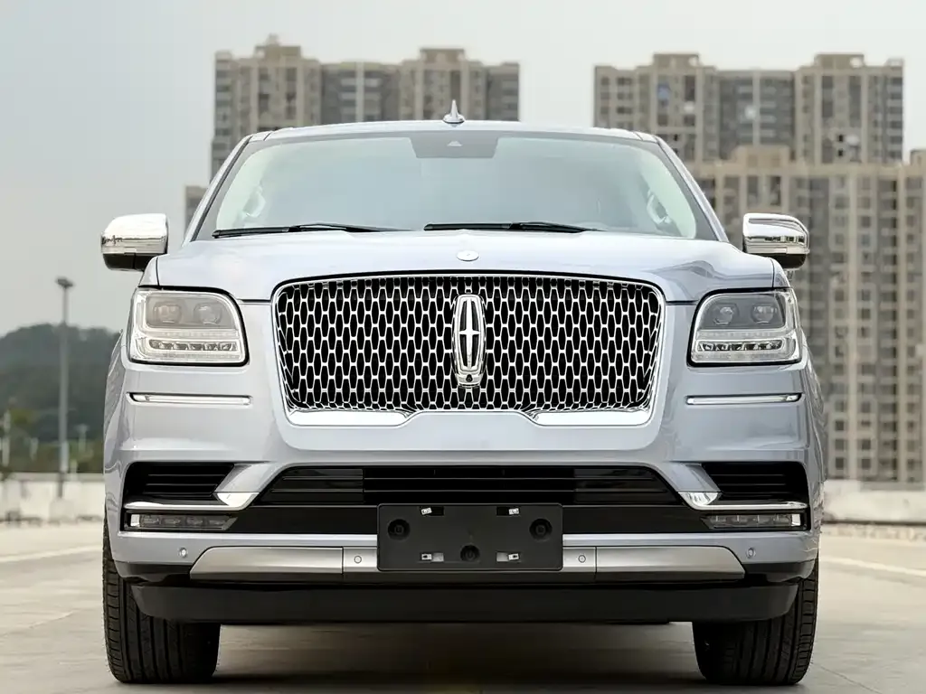 Lincoln Navigator 2022 из CN, фото 10