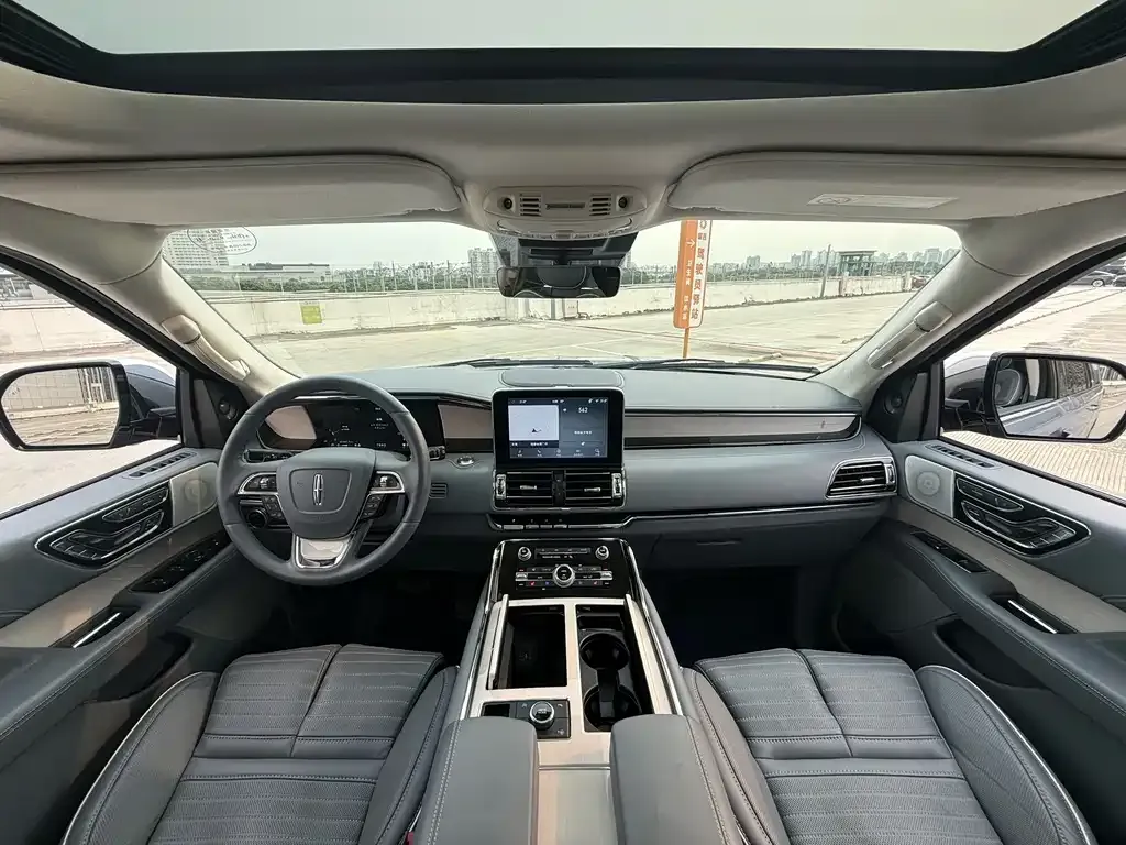 Lincoln Navigator 2022 из CN, фото 5