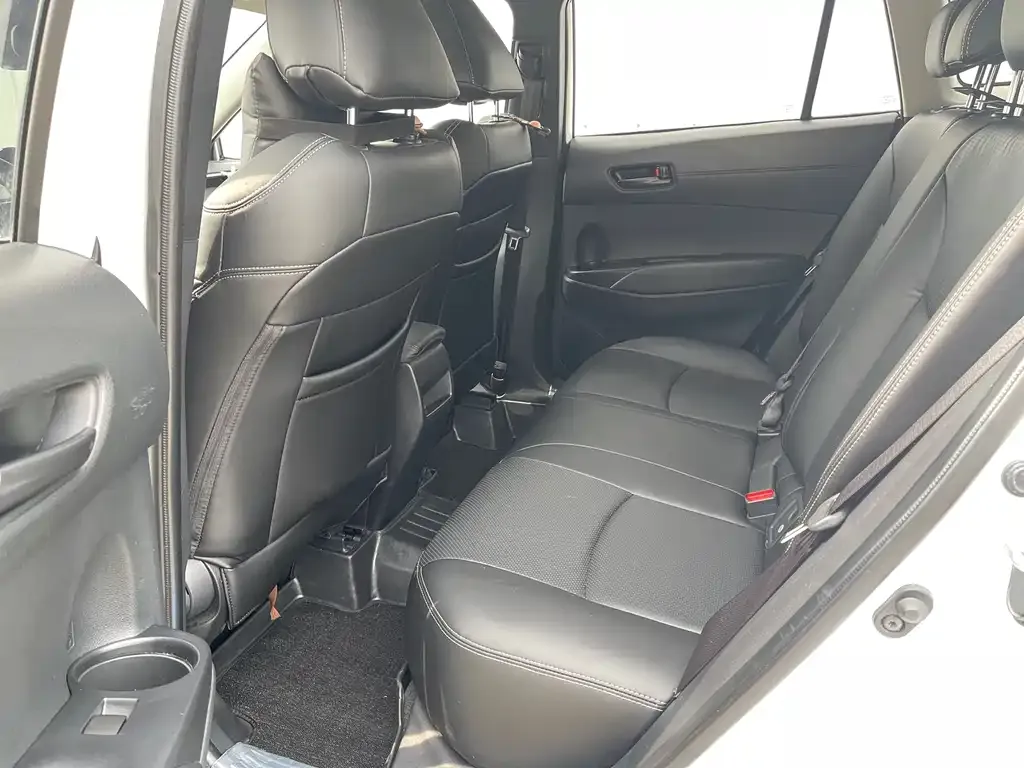 Toyota Corolla Cross 2024 из CN, фото 3