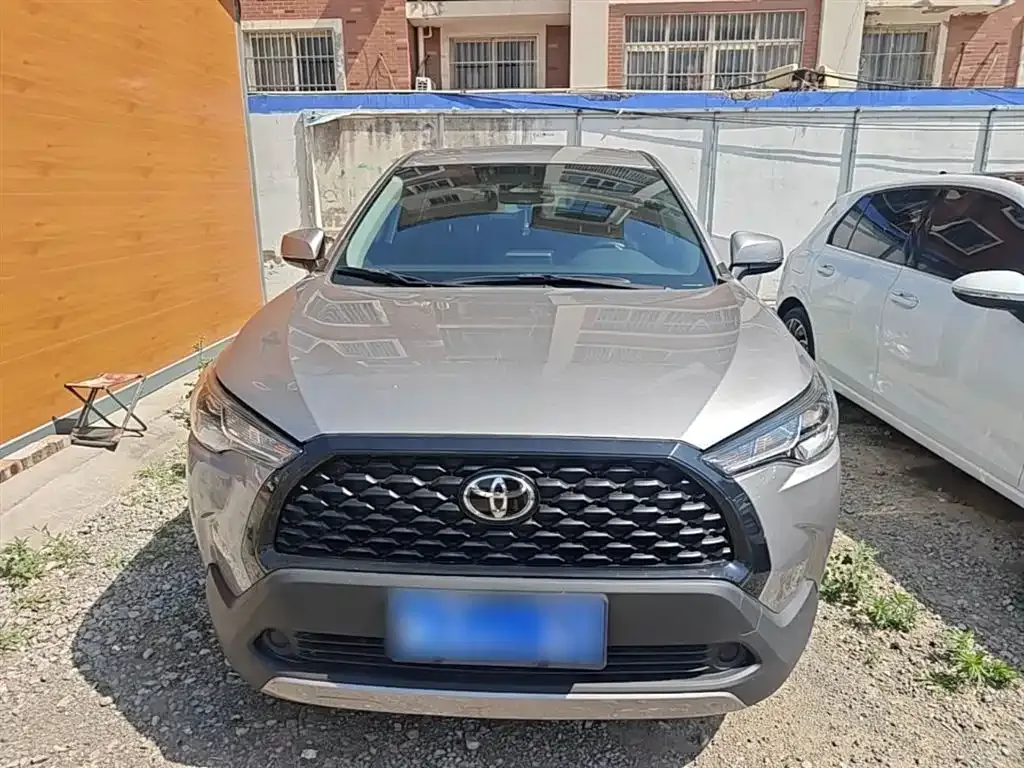 Toyota Corolla Cross — фото 2