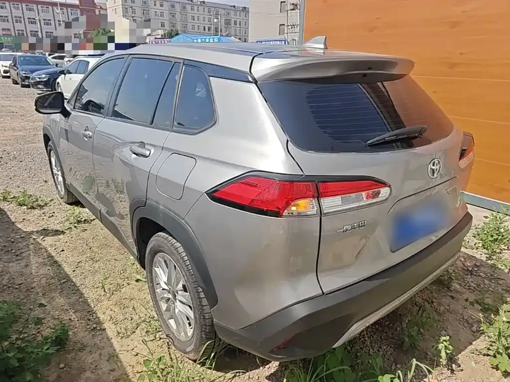 Toyota Corolla Cross — фото 3