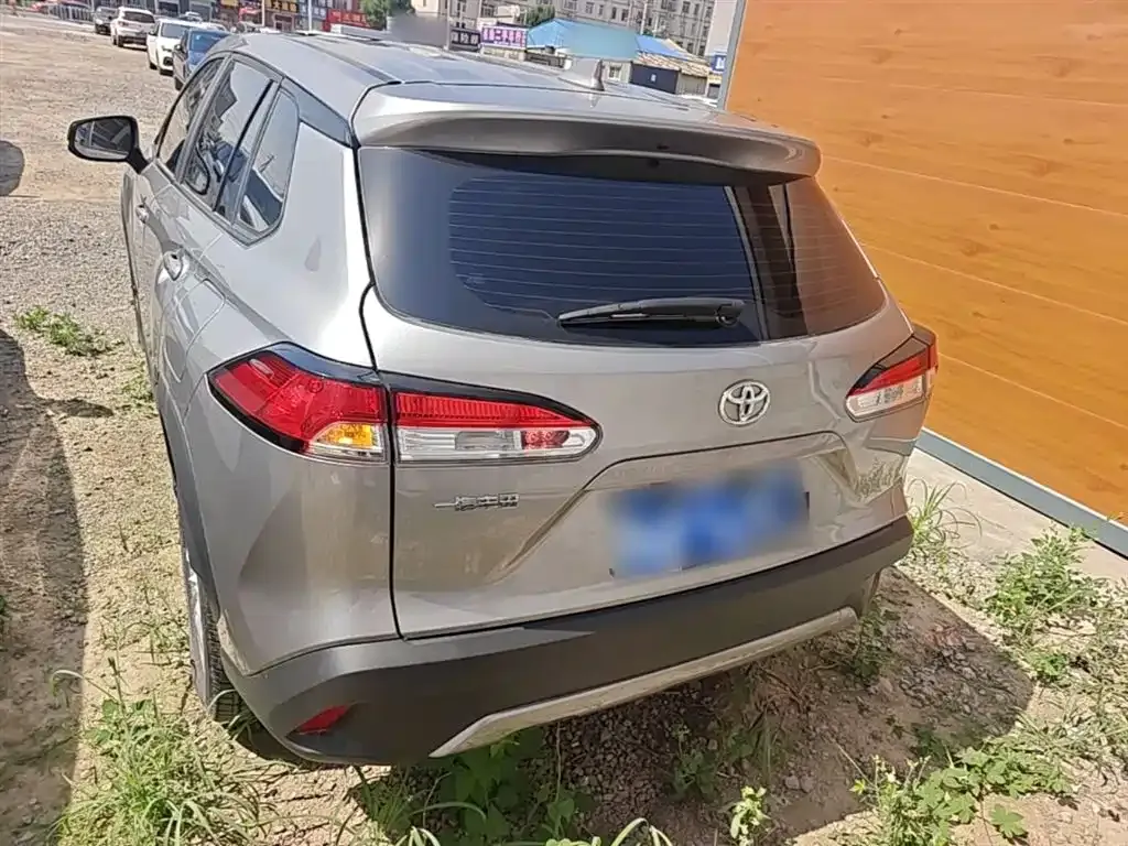 Toyota Corolla Cross — фото 10