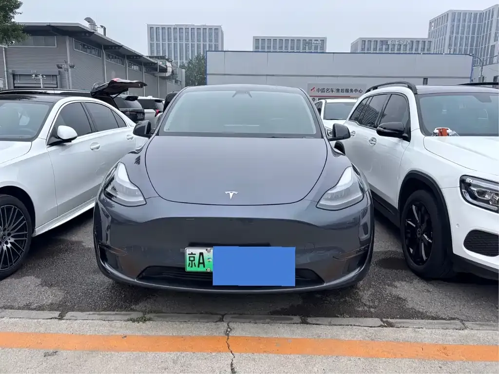 Tesla Model Y — фото 7