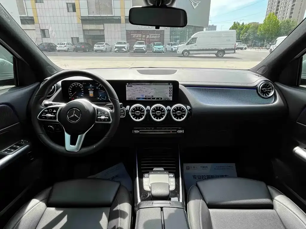 Mercedes-Benz GLA — фото 9