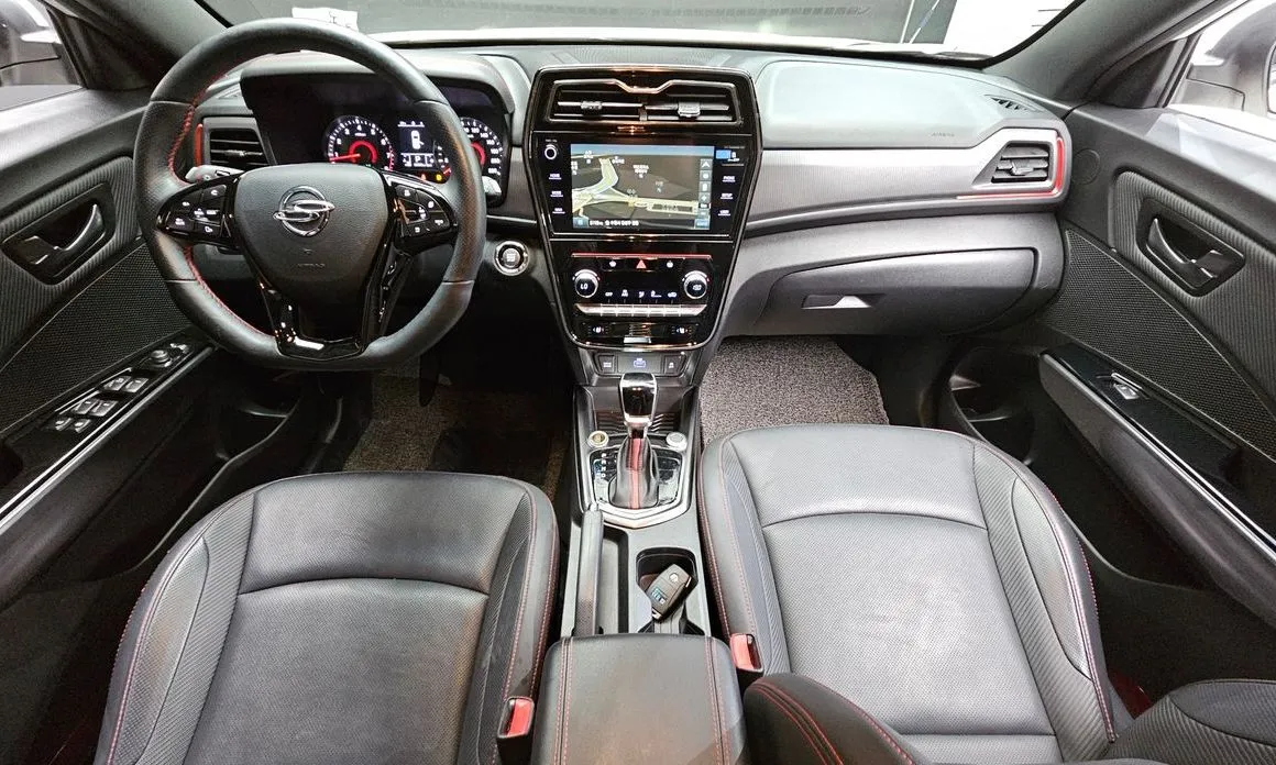 KG Mobility (Ssangyong) TIBOLI 2021 из KR, фото 9