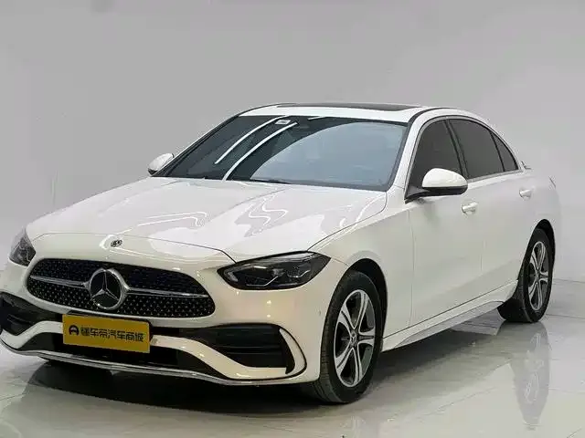 Mercedes-Benz C-Class — фото 1