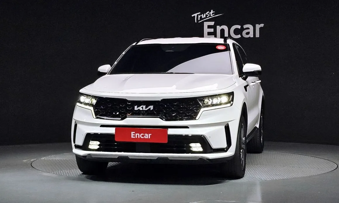 Kia Sorento — фото 5