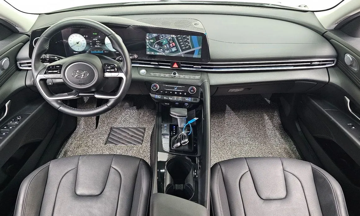Hyundai AVANTE — фото 6