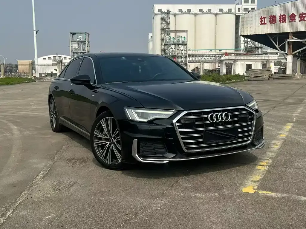 Audi A6L — фото 6