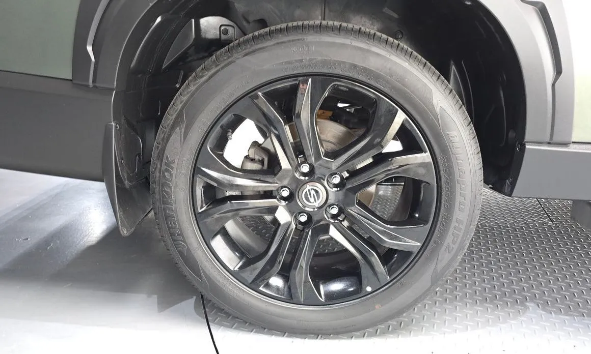 KG Mobility (Ssangyong) Rexton — фото 7