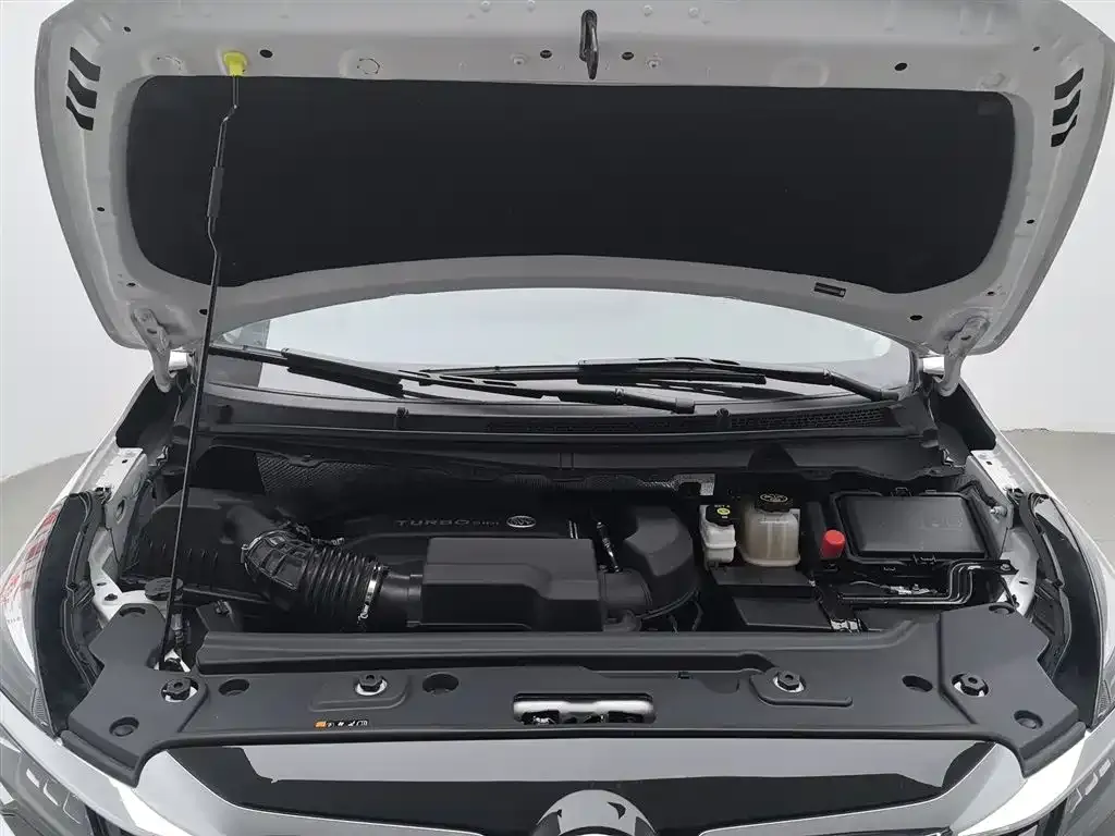 Buick GL8 2023 из CN, фото 7