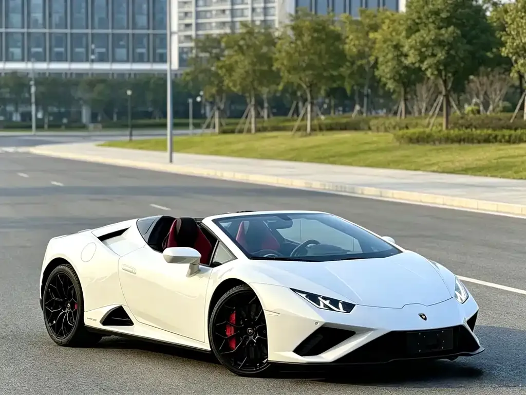Lamborghini Huracan — фото 1