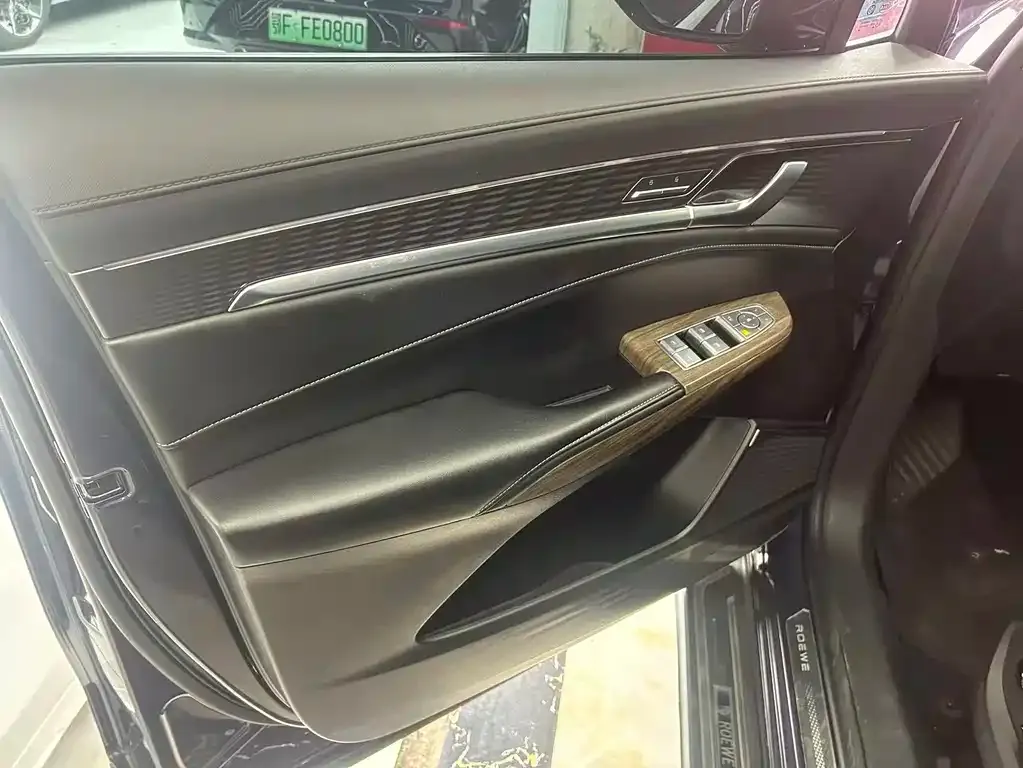 Roewe RX9 2023 из CN, фото 4