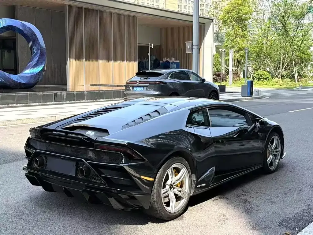 Lamborghini Huracan 2021 из CN, фото 5