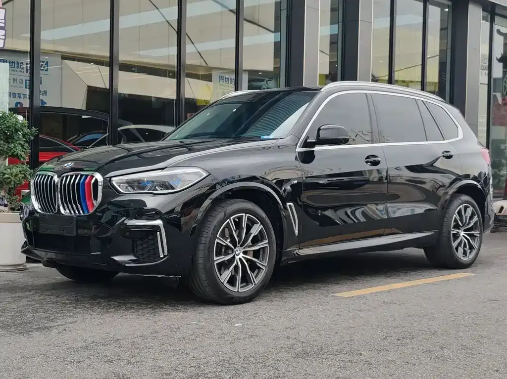 BMW X5 — фото 1