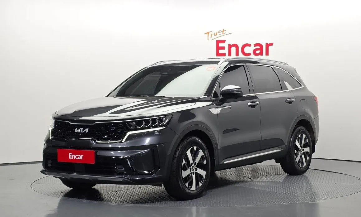 Kia Sorento — фото 1