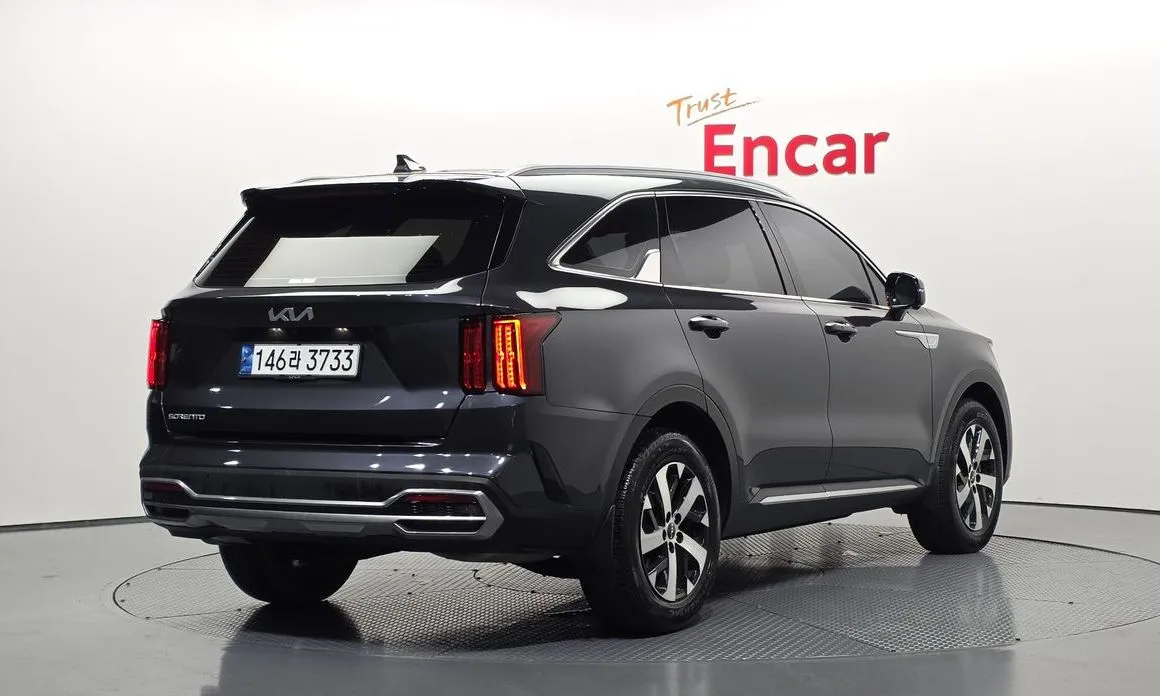 Kia Sorento — фото 4