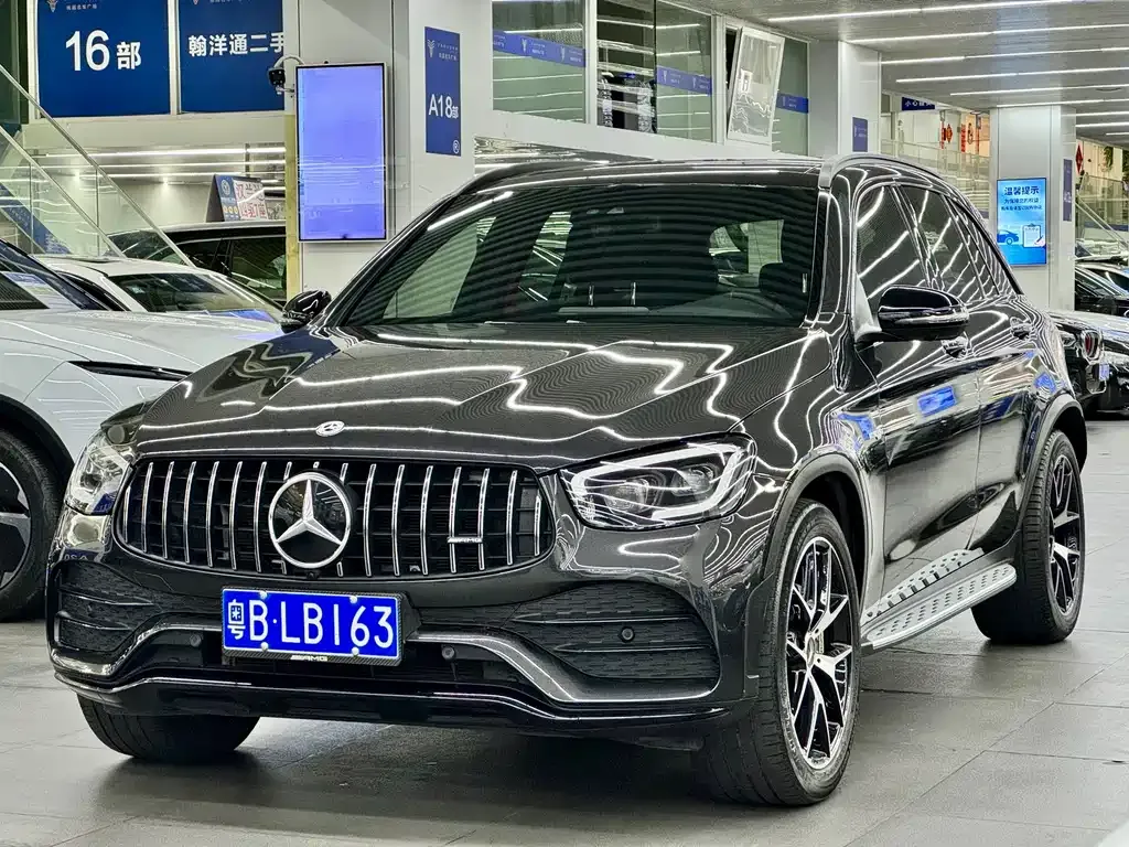 Mercedes-Benz GLC AMG