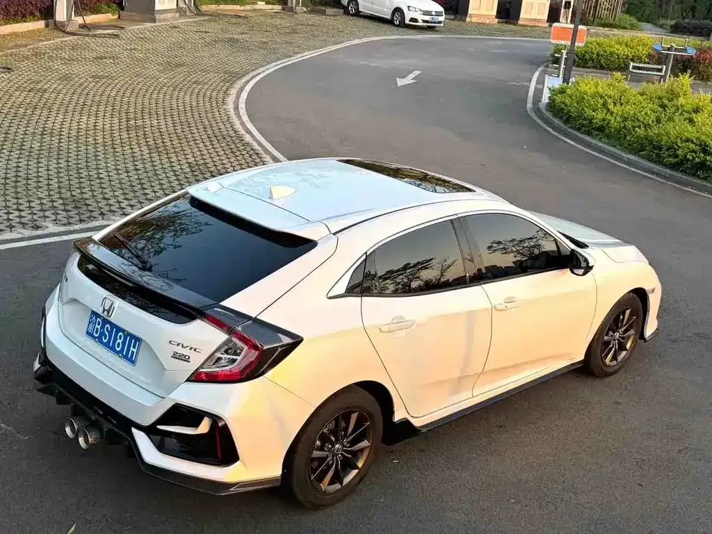 Honda Civic — фото 9