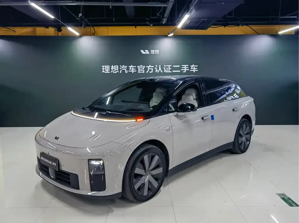 Li Auto i6