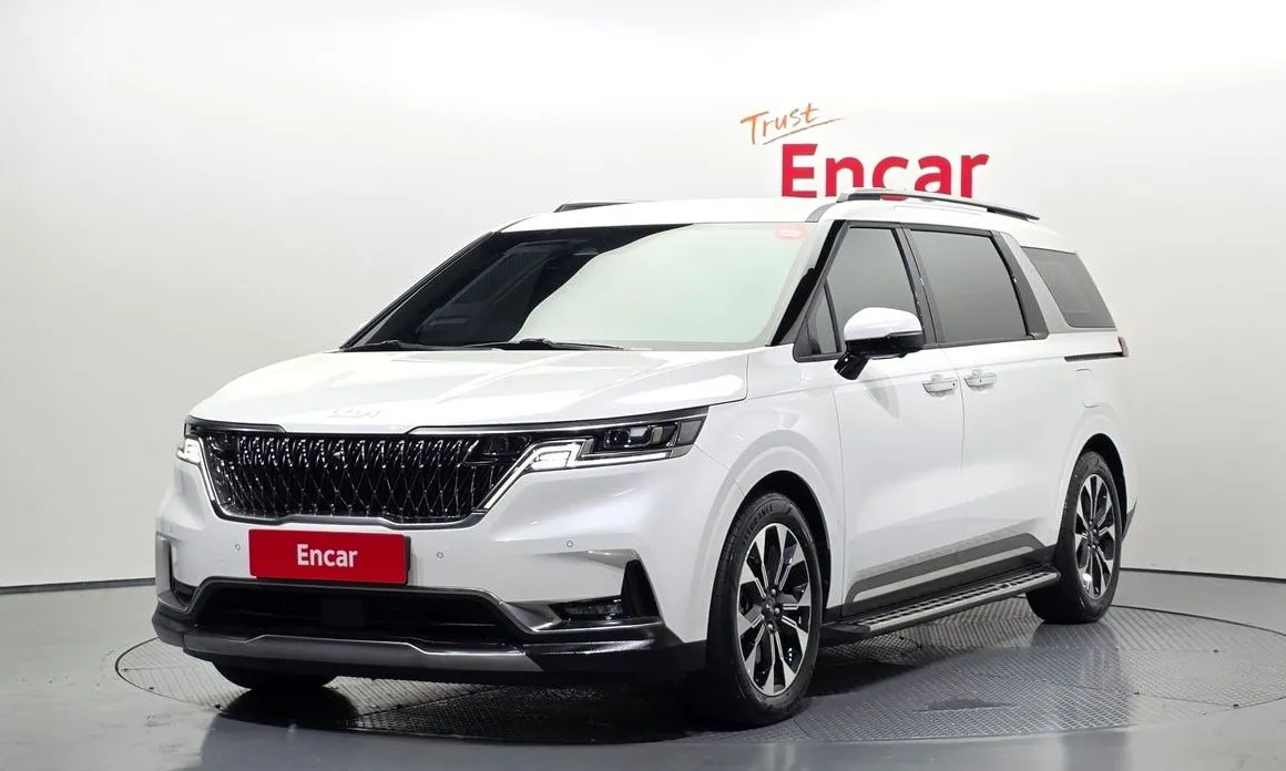 Kia Carnival 2023 из KR, фото 1