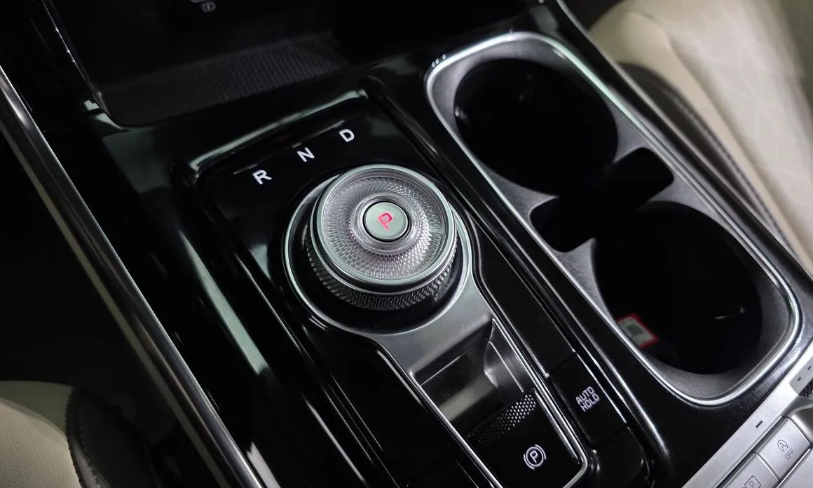 Kia Carnival 2023 из KR, фото 9