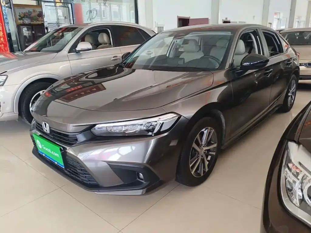 Honda Civic — фото 1