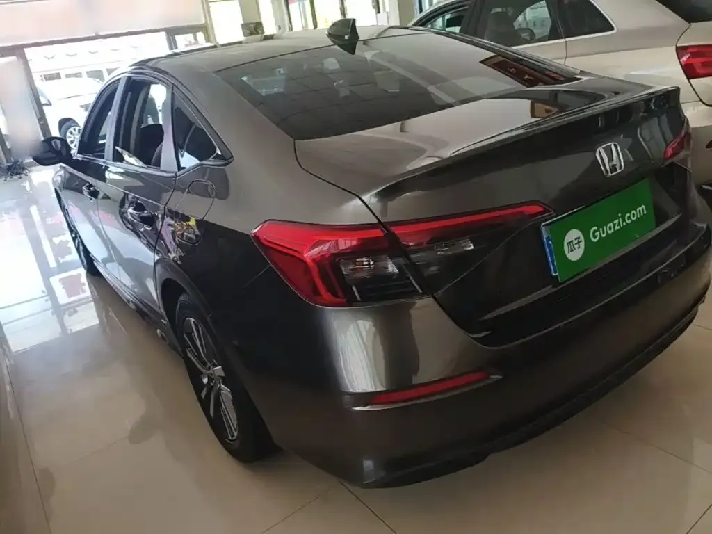 Honda Civic — фото 4