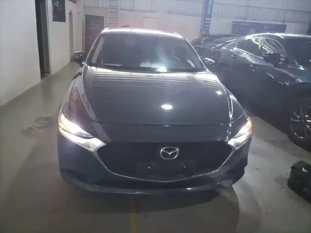 Mazda 3 Axela 2024 из CN, фото 6