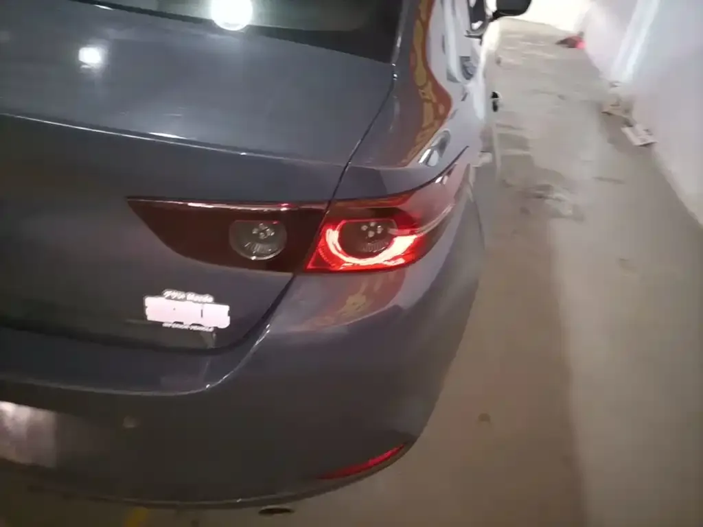 Mazda 3 Axela 2024 из CN, фото 5