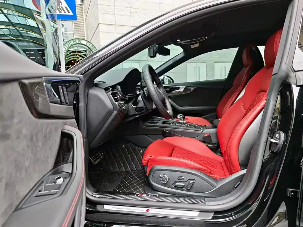 Audi S5 2024 из CN, фото 2
