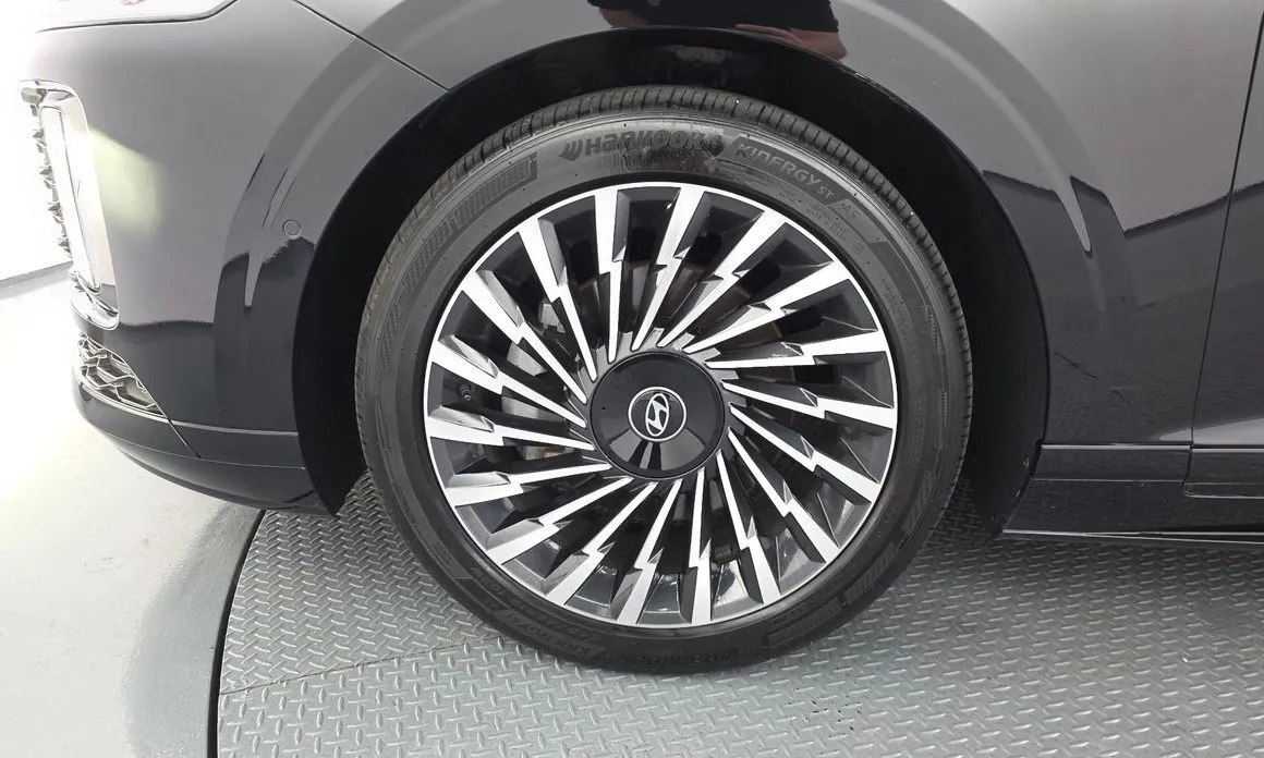 Hyundai Grandeur 2023 из KR, фото 8