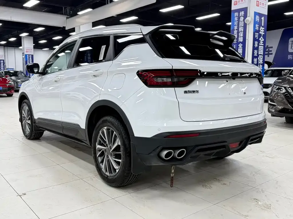 Geely Binyue 2022 из CN, фото 2