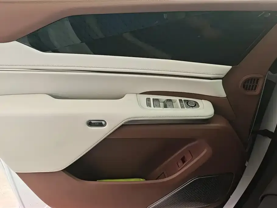 BYD Xia 2025 из CN, фото 2