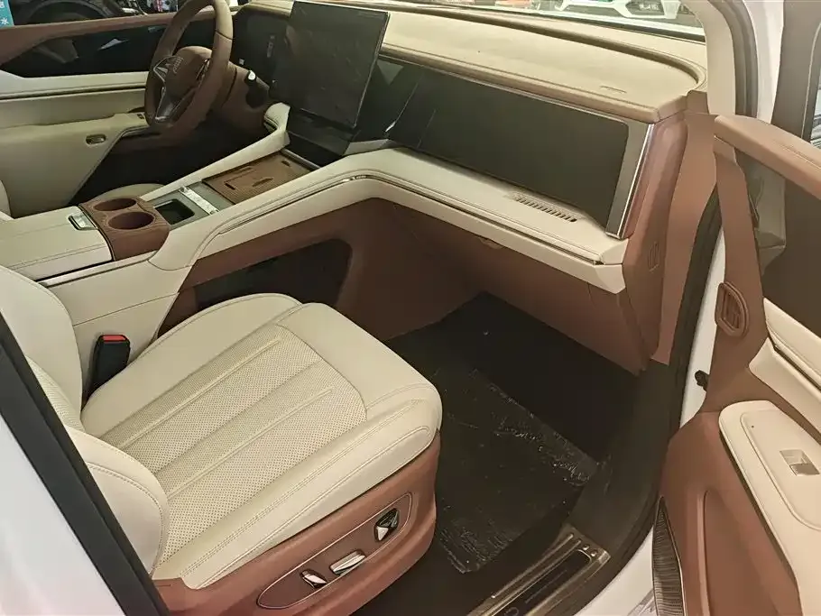 BYD Xia 2025 из CN, фото 5