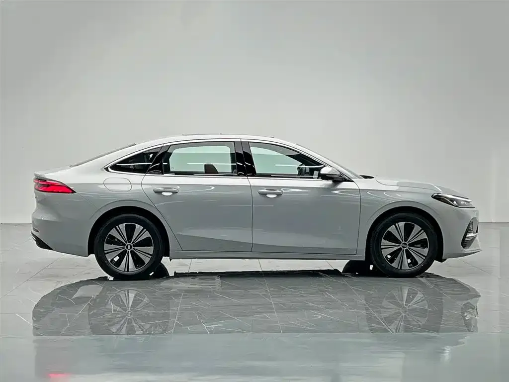 Geely 银河A7 EM 2026 из CN, фото 6