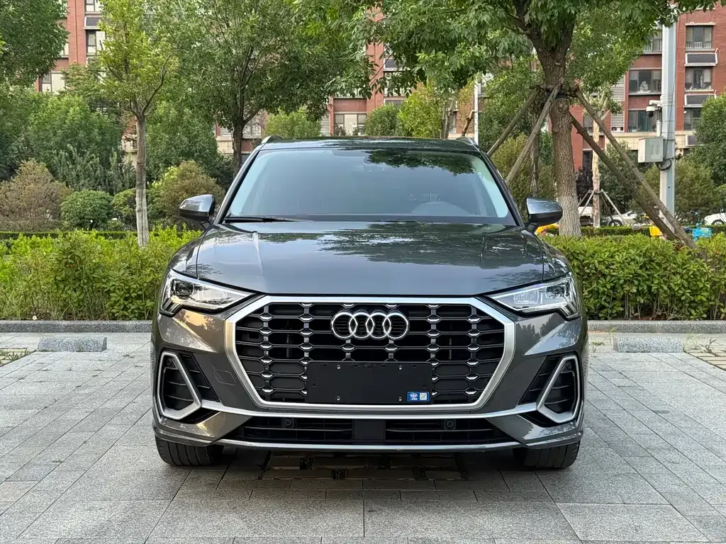 Audi Q3 — фото 3